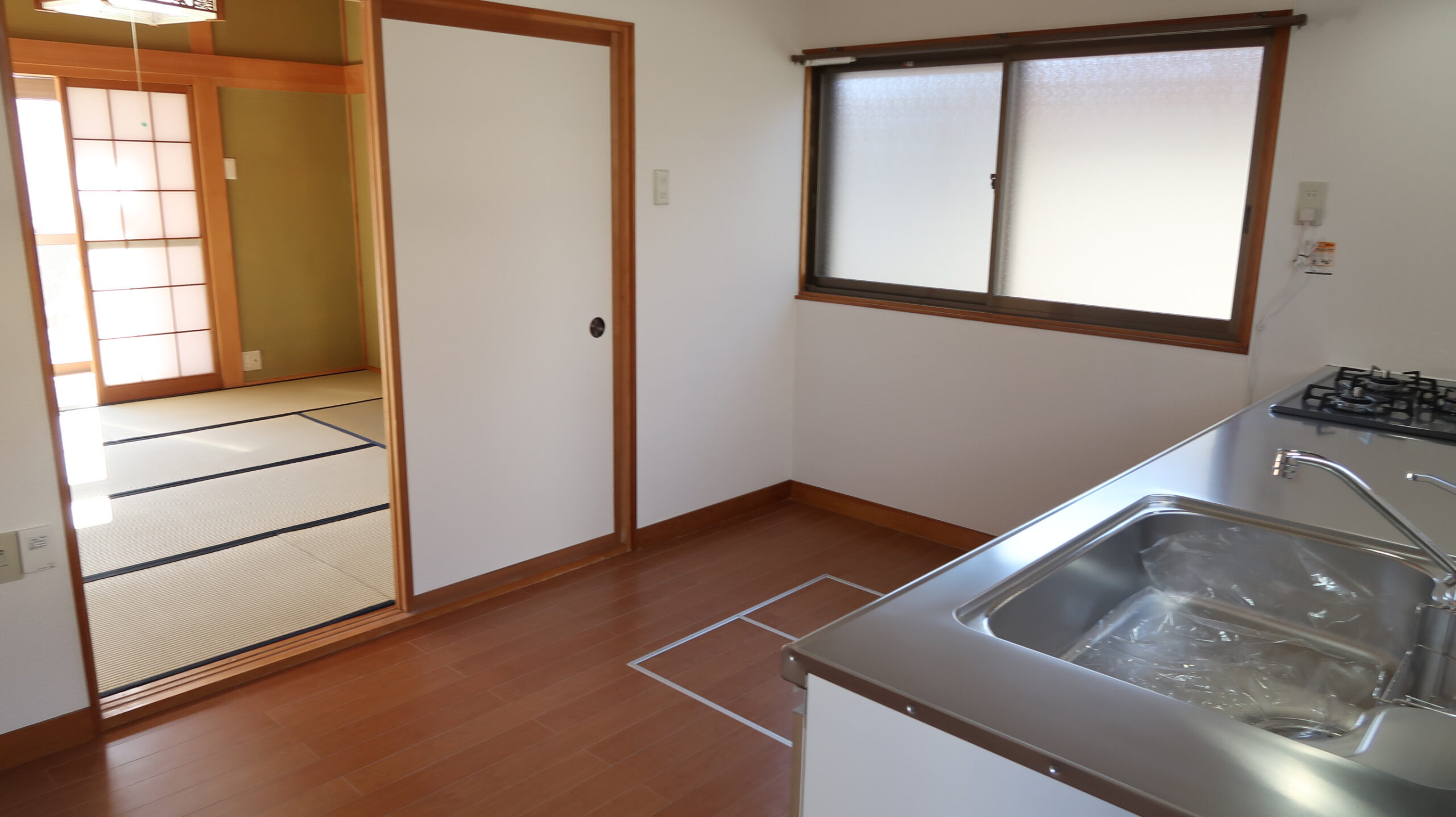 塩尻市大門田川町　キッチン画像