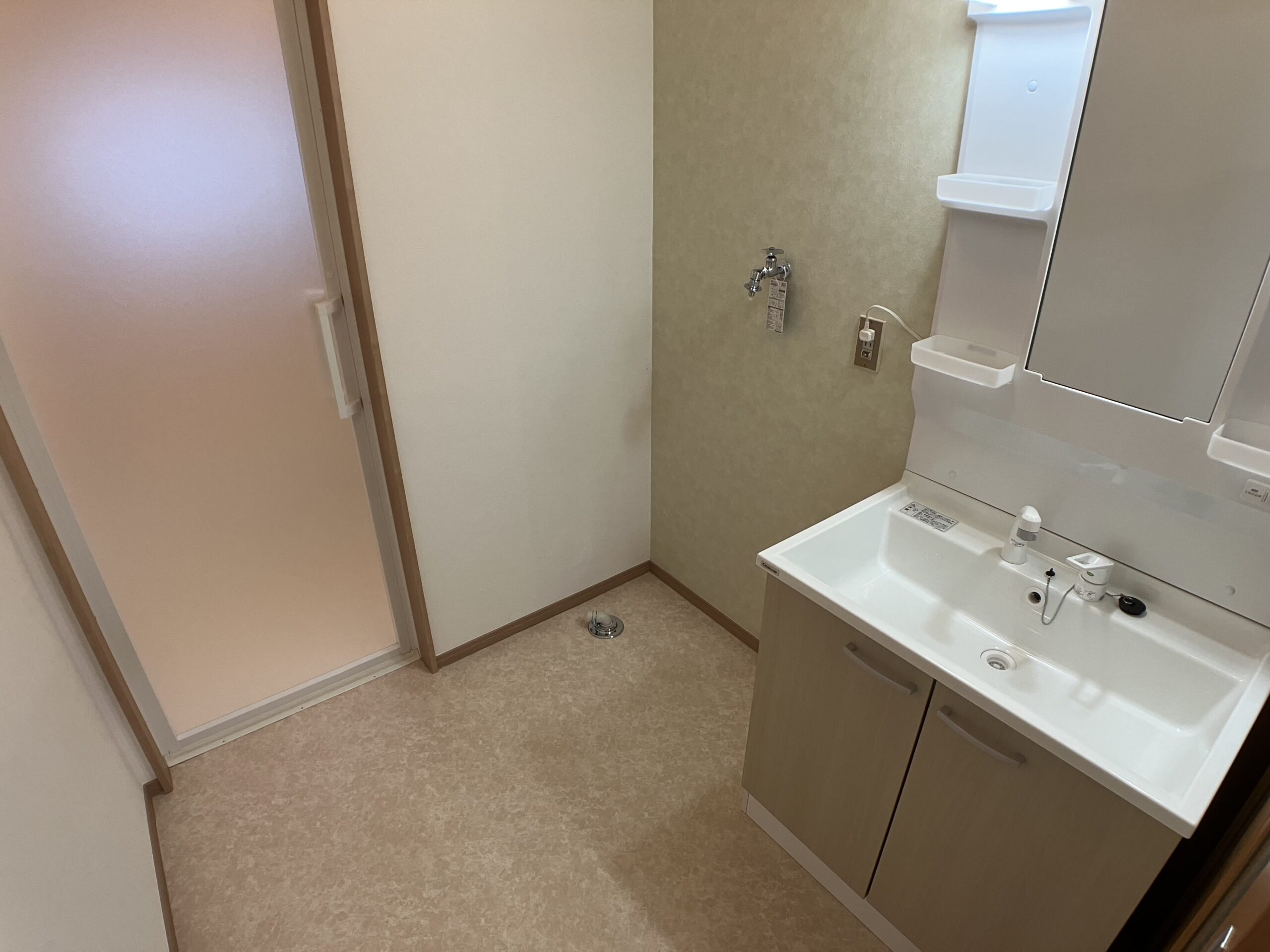 茅野市宮川田沢　洗面台画像