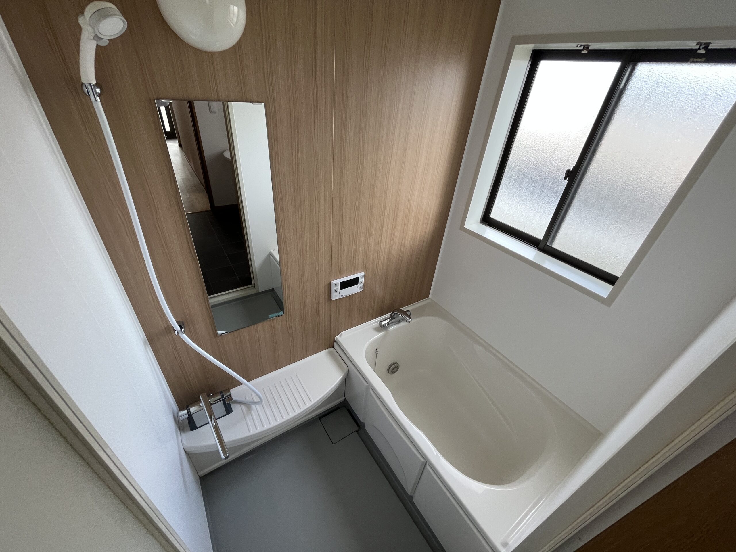 安曇野梓橋　内観風呂画像