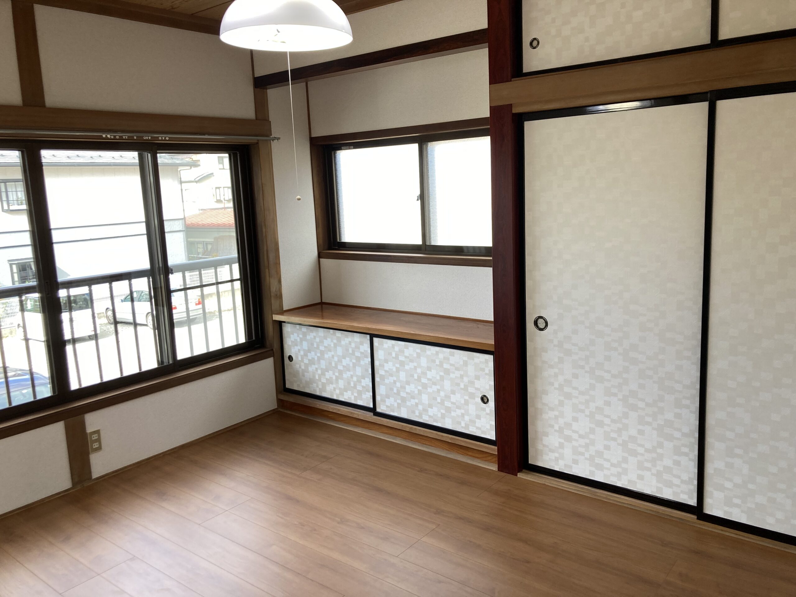 諏訪市高島　リビング画像