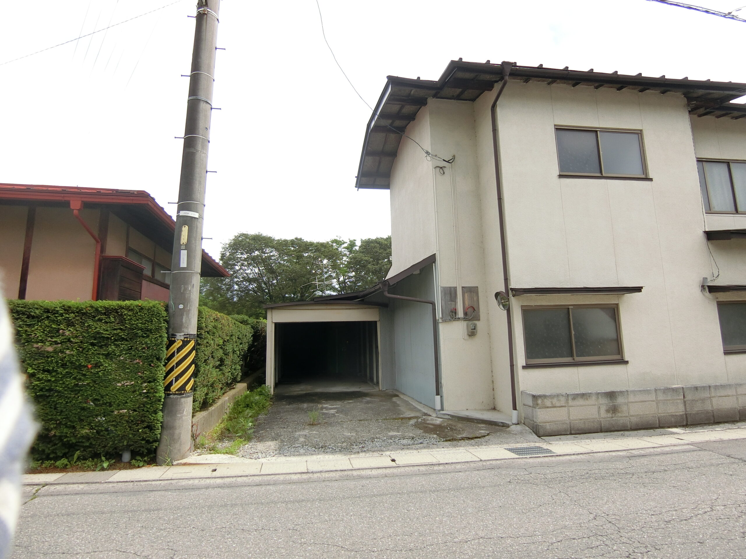 茅野市本町西2外観